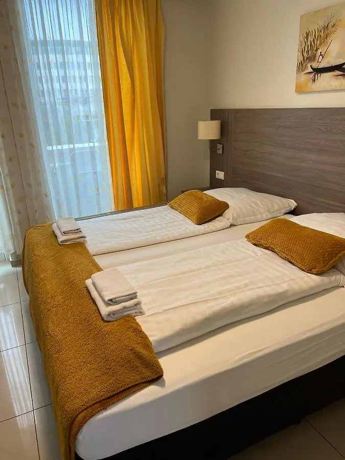 ***  Hotel Cara Vita Cologne Germany