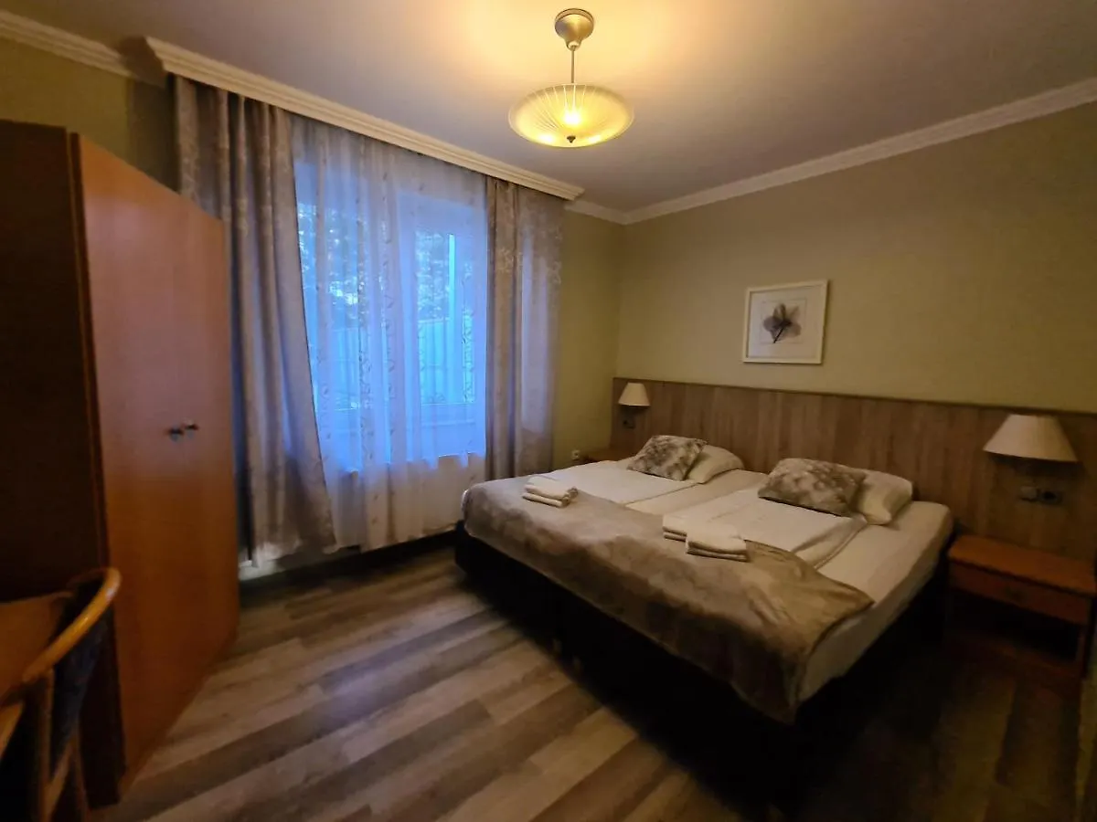 ***  Hotel Cara Vita Cologne Germany
