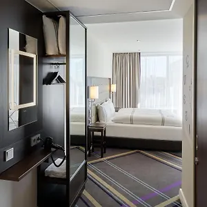  Hotel Premier Centre
