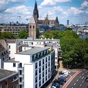 Otel B-chill, Köln