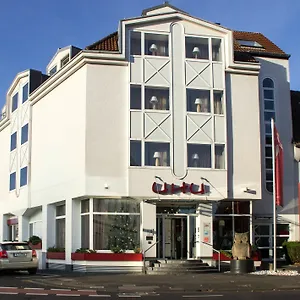 Uhu Garni - Superior Hotel