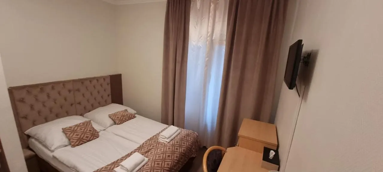 Hotel Cara Vita Köln 3*,